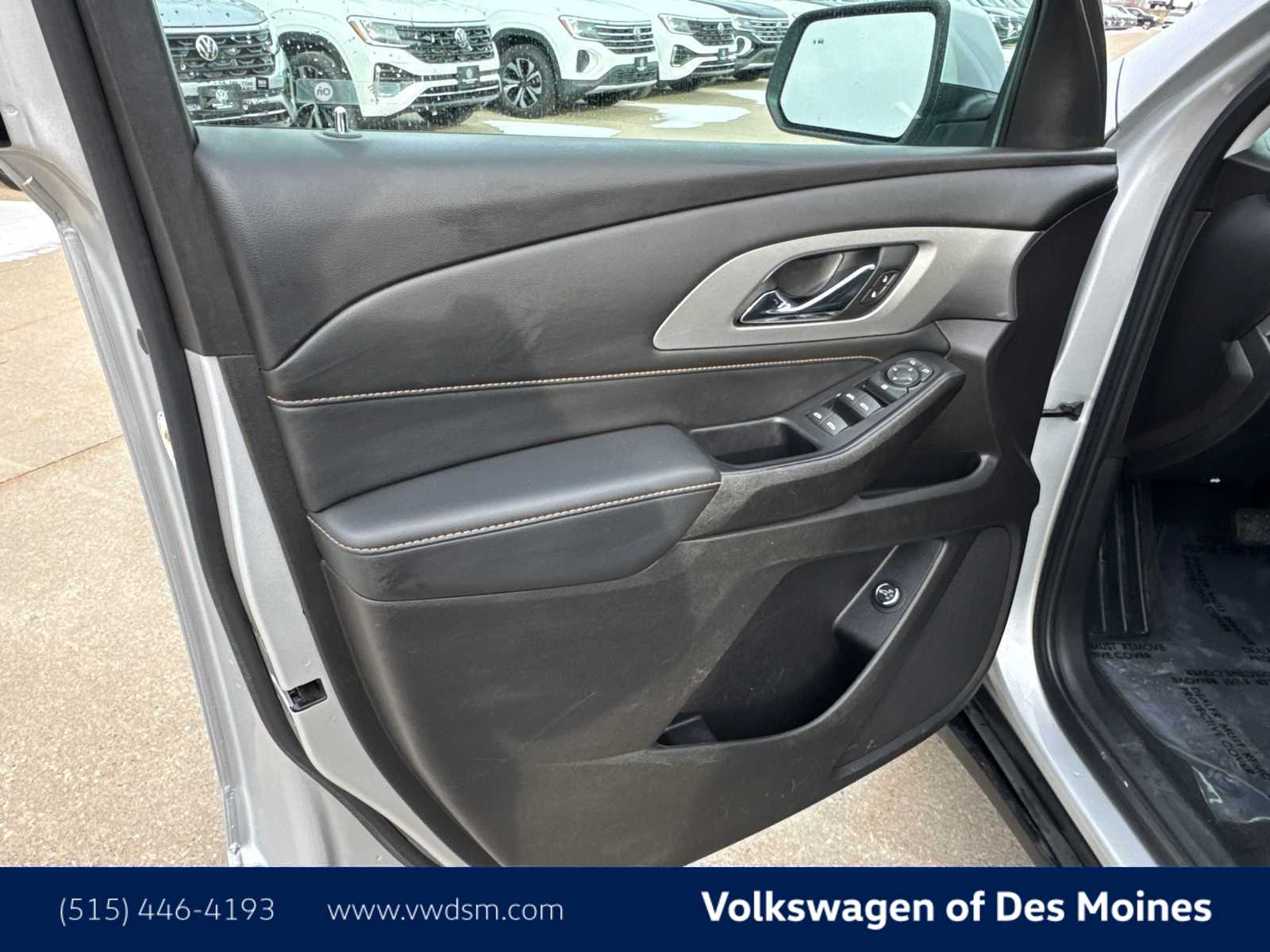 Thumbnail: 2021 Chevrolet Traverse - 22