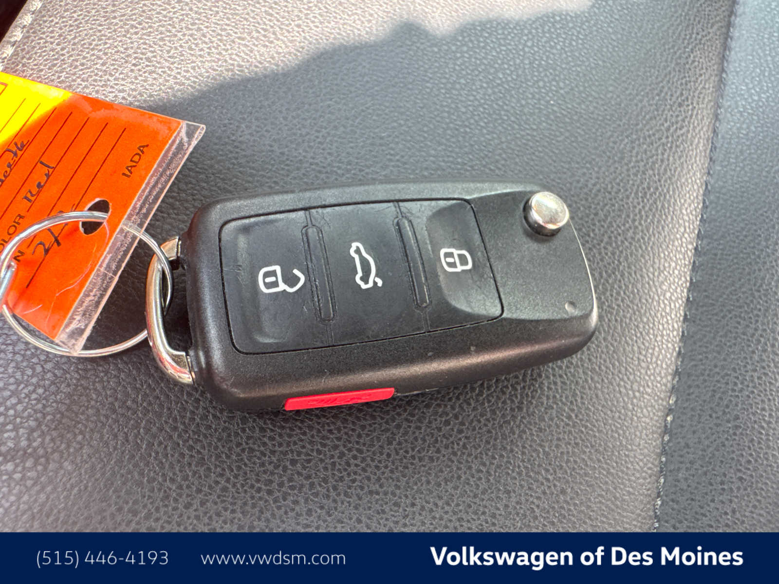 2013 Volkswagen Beetle S 19