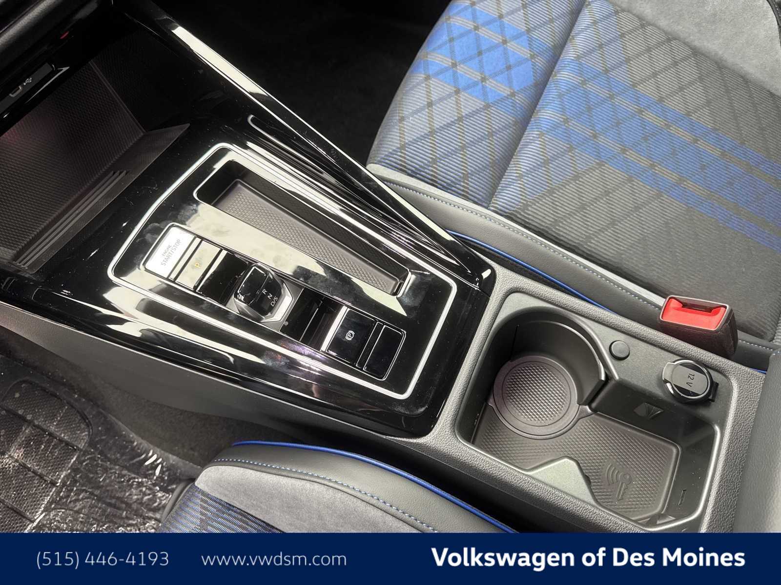 Thumbnail: 2026 Volkswagen Golf - 16