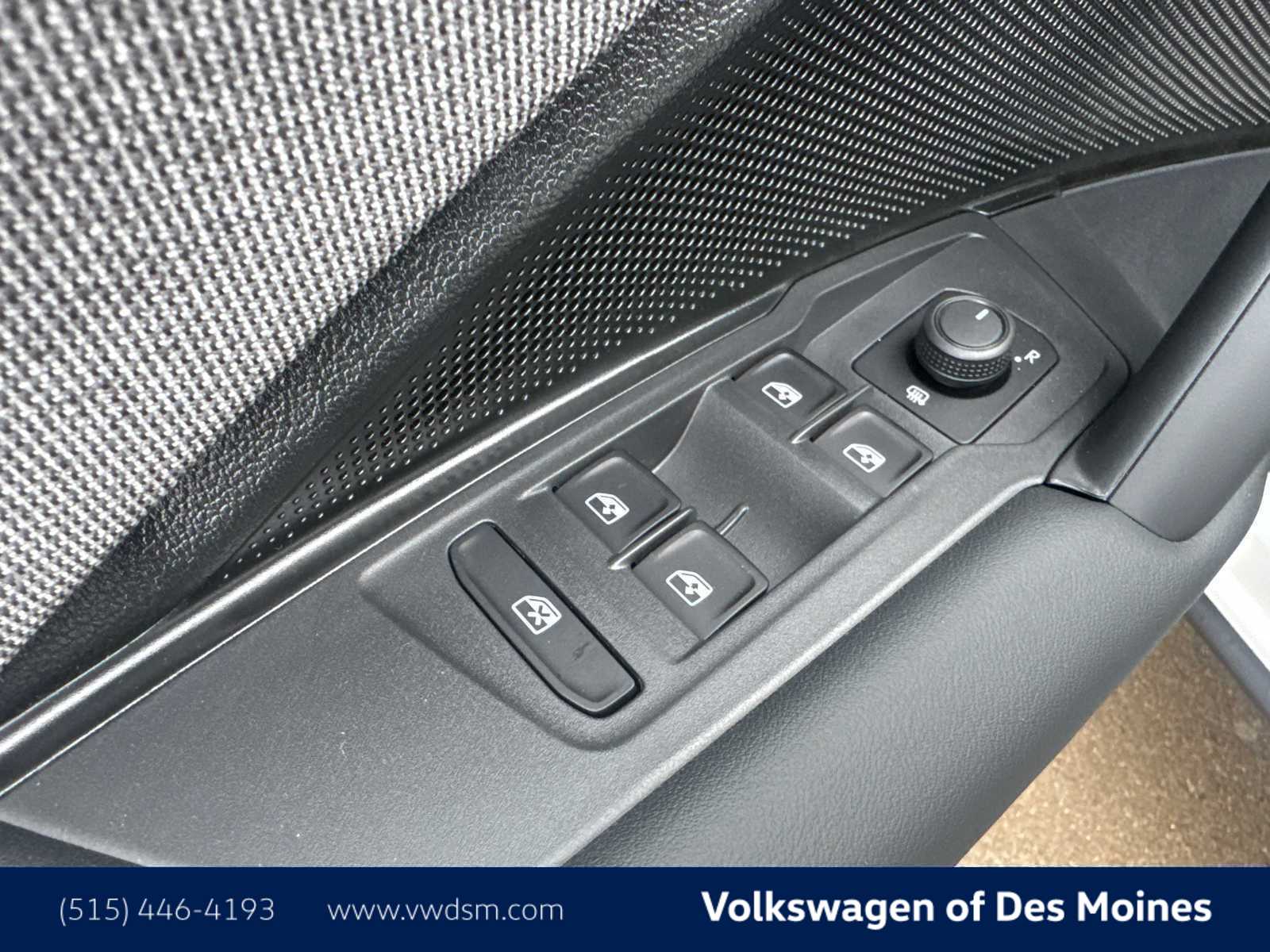 Thumbnail: 2026 Volkswagen Tiguan - 22