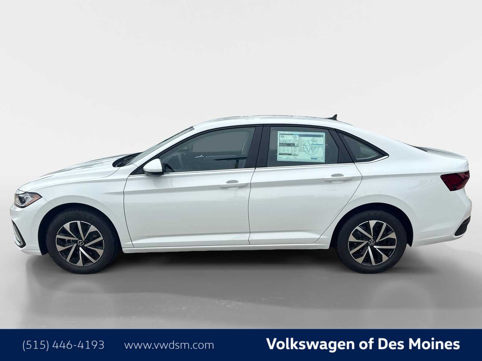 Thumbnail: 2025 Volkswagen Jetta - 3