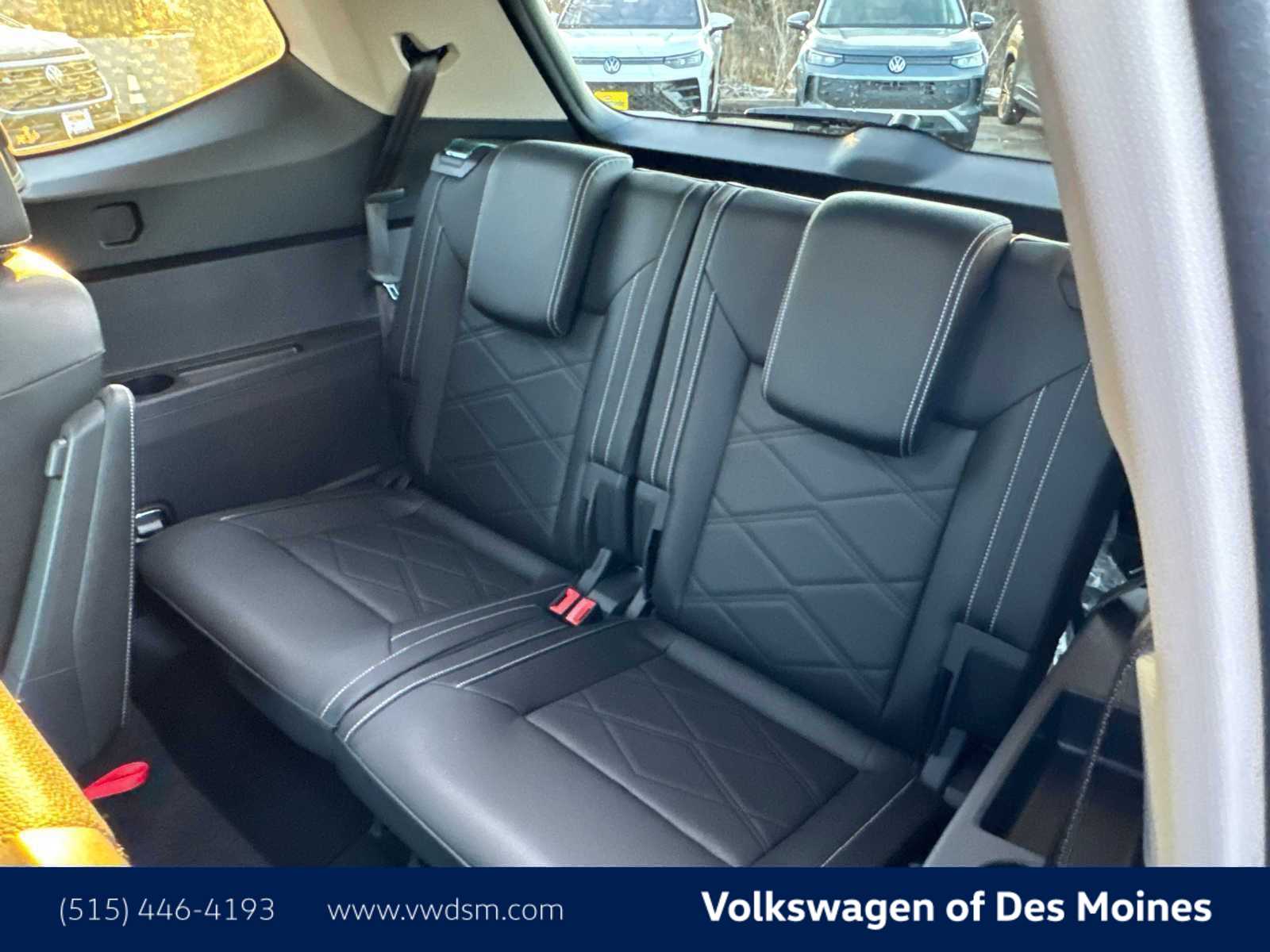 Thumbnail: 2026 Volkswagen Atlas - 14