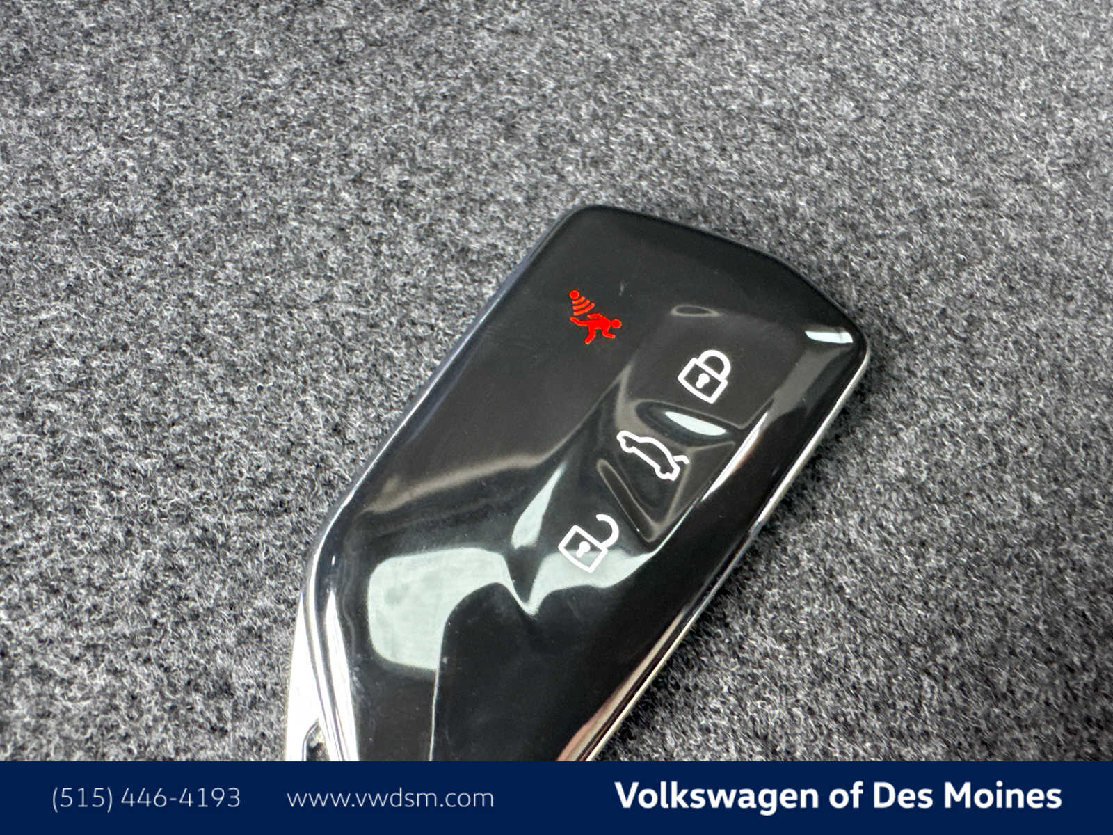 Thumbnail: 2025 Volkswagen Tiguan - 20