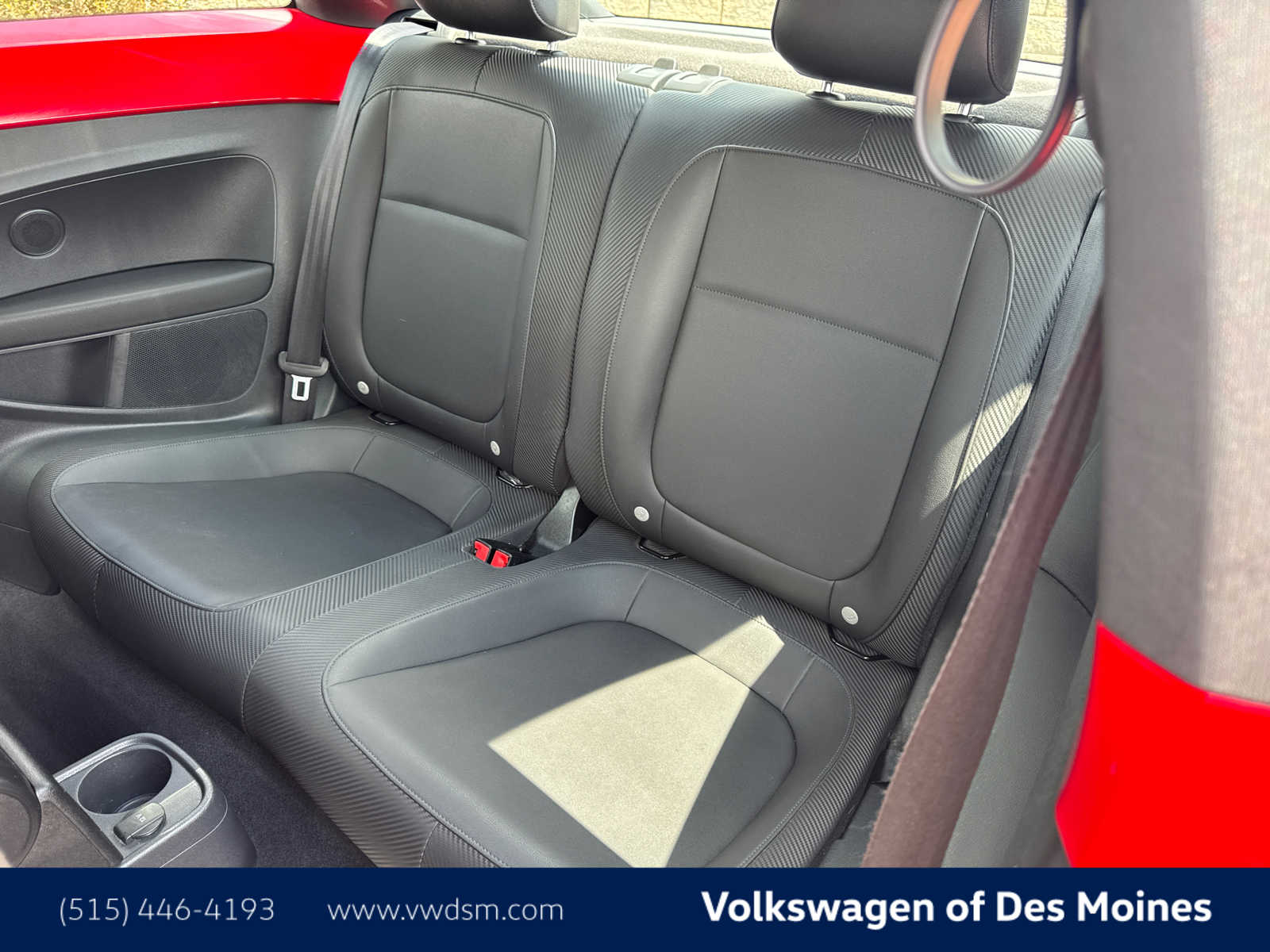 2013 Volkswagen Beetle S 12