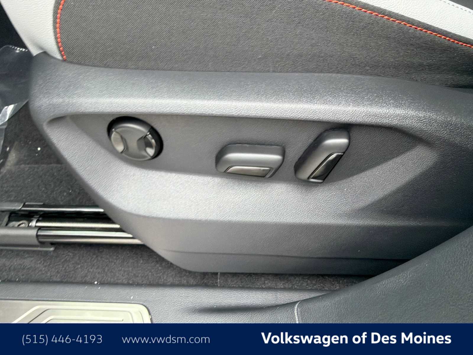 Thumbnail: 2026 Volkswagen Atlas - 25