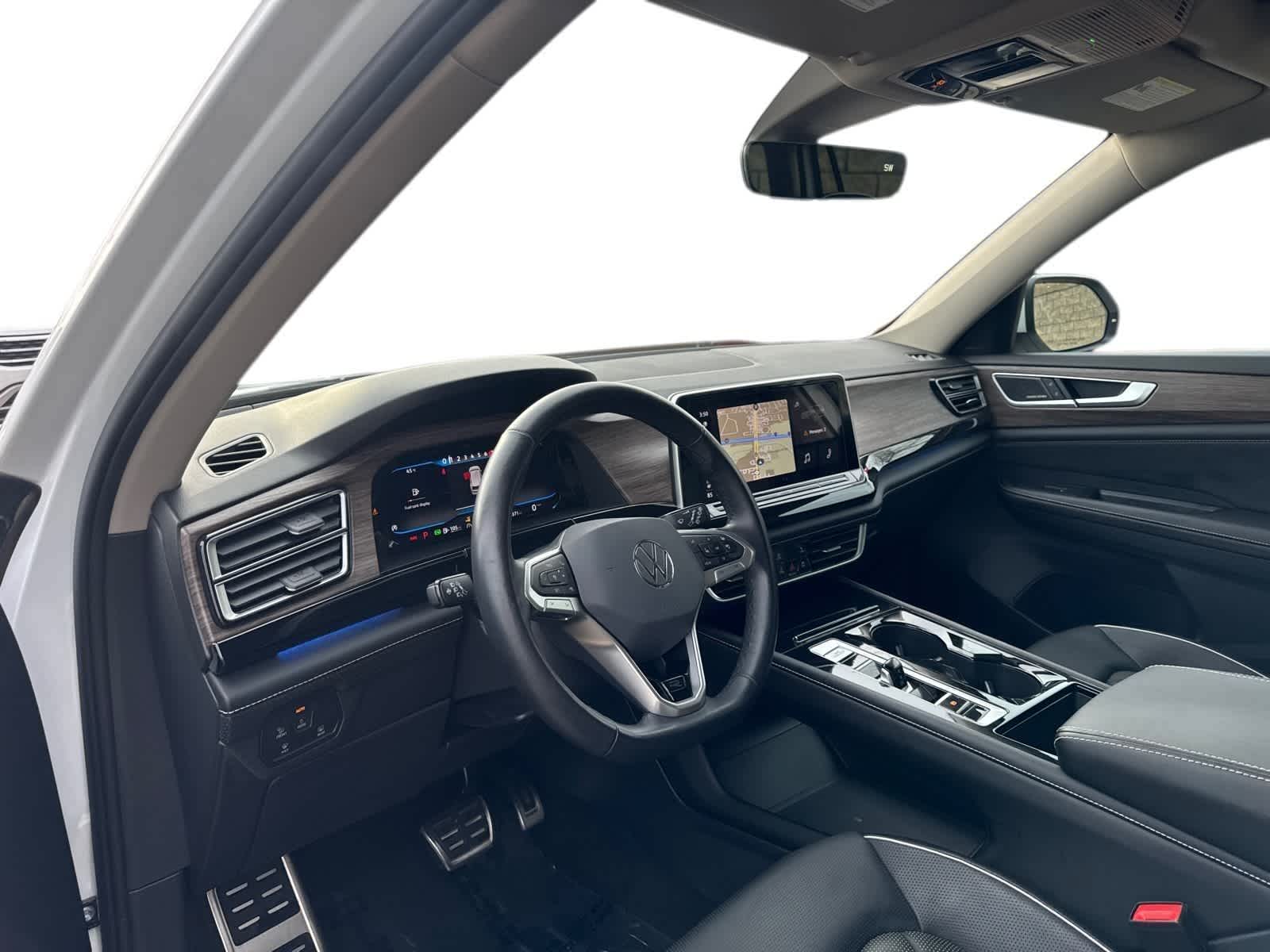 Thumbnail: 2024 Volkswagen Atlas - 2