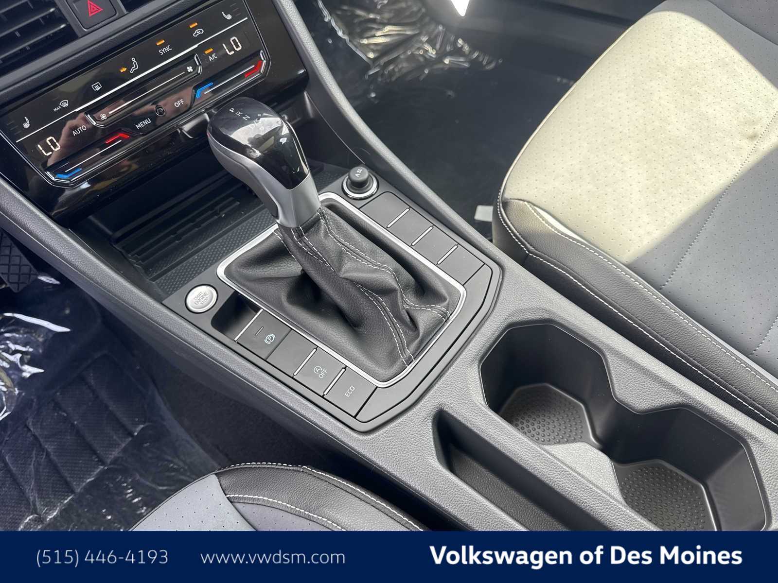 Thumbnail: 2026 Volkswagen Jetta - 16