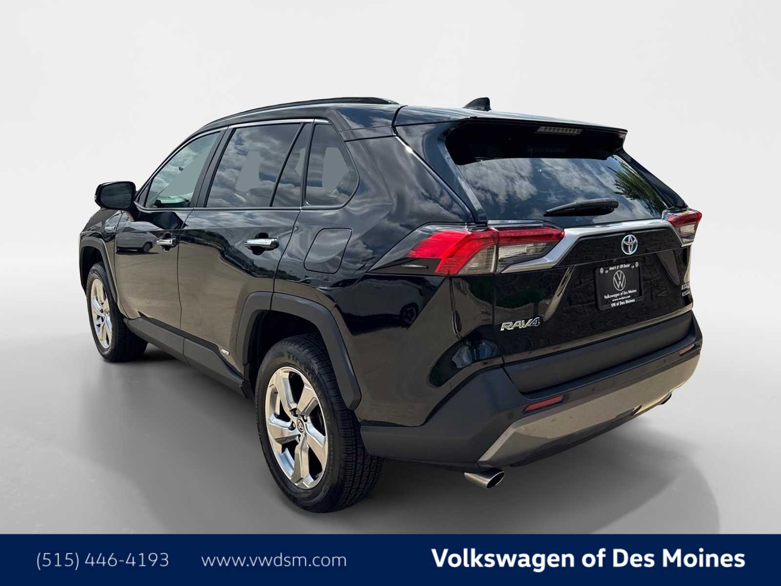 Thumbnail: 2021 Toyota RAV4 - 4