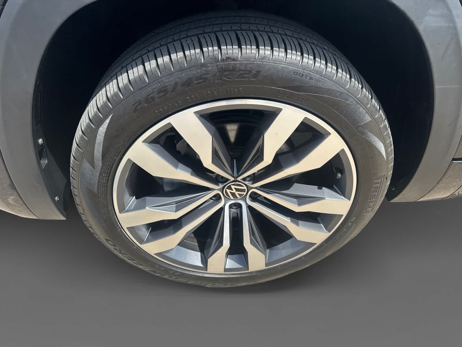 Thumbnail: 2023 Volkswagen Atlas - 8