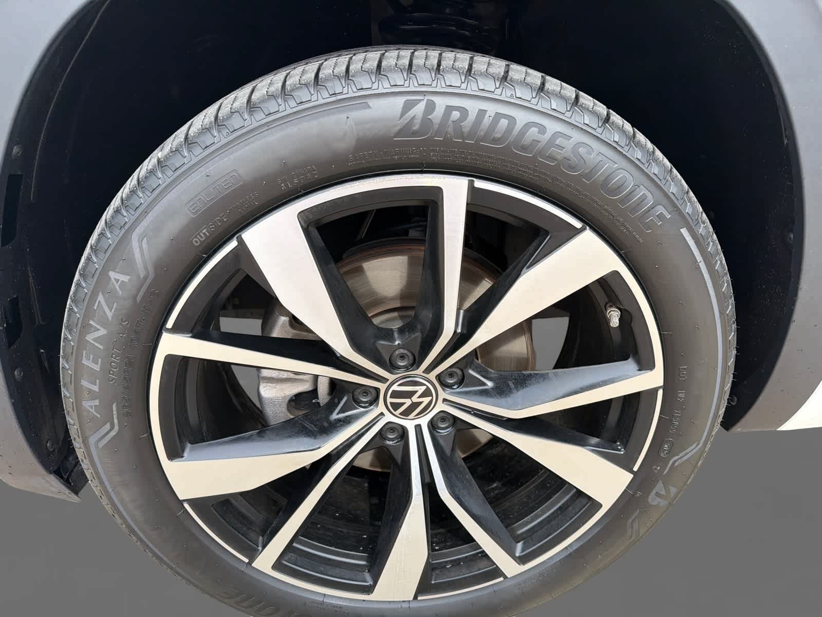 Thumbnail: 2024 Volkswagen Atlas - 8