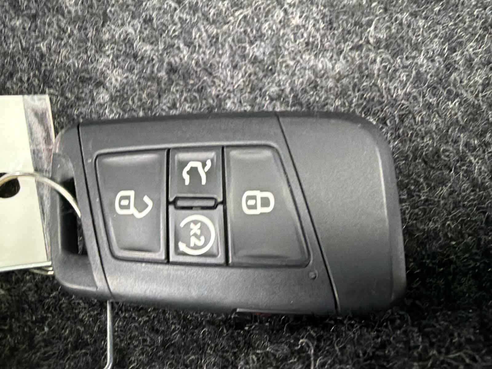 Thumbnail: 2024 Volkswagen Tiguan - 20