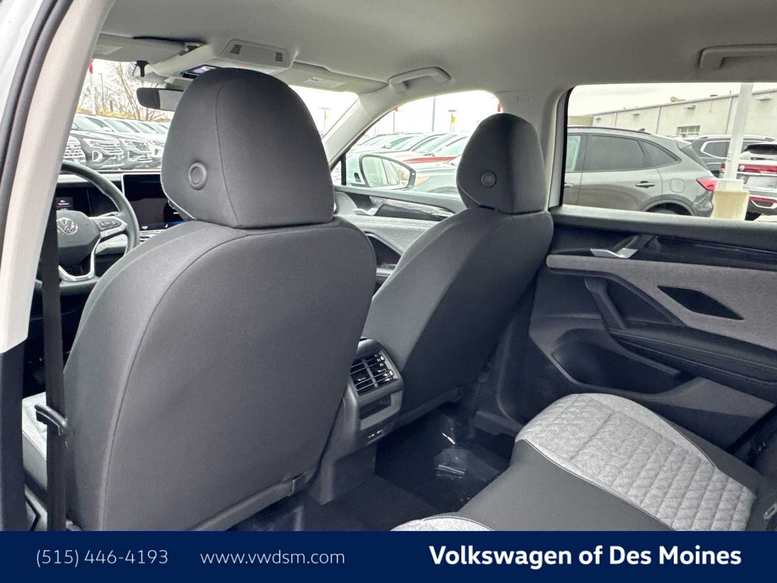 Thumbnail: 2026 Volkswagen Tiguan - 13