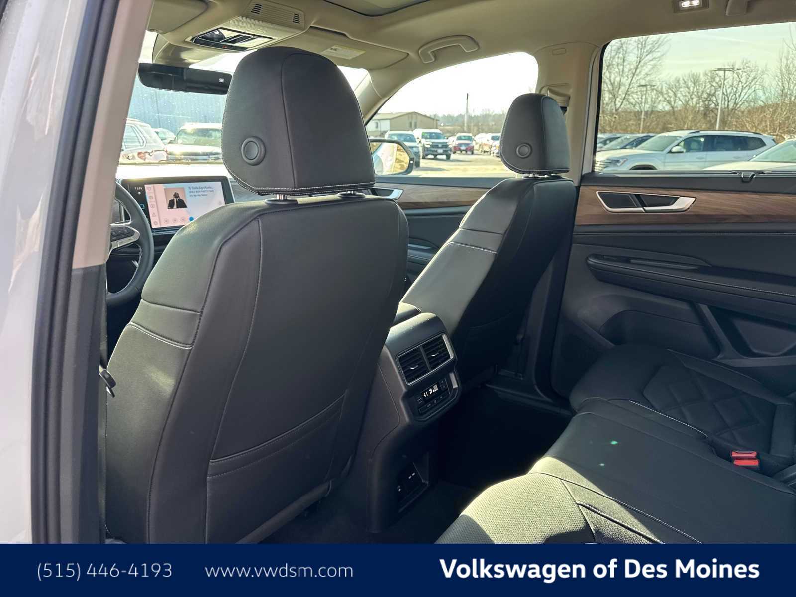 Thumbnail: 2026 Volkswagen Atlas - 13