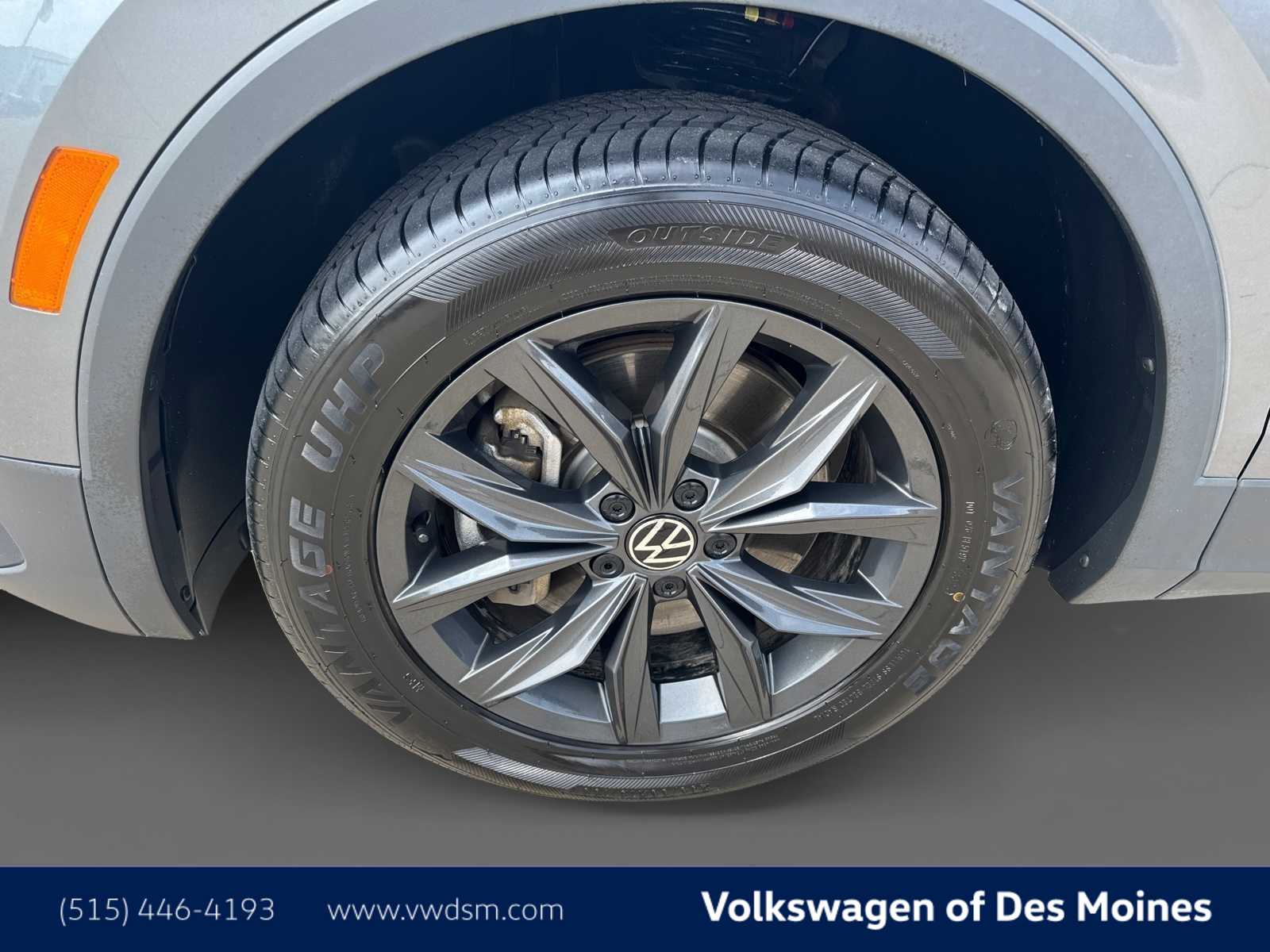 Thumbnail: 2024 Volkswagen Tiguan - 8