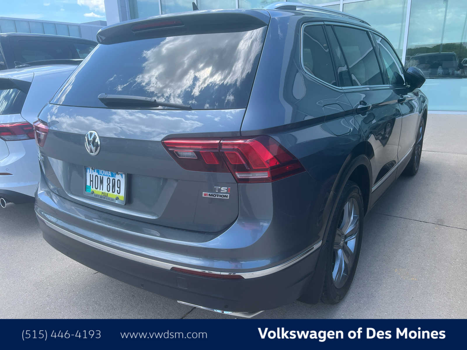 Thumbnail: 2018 Volkswagen Tiguan - 3