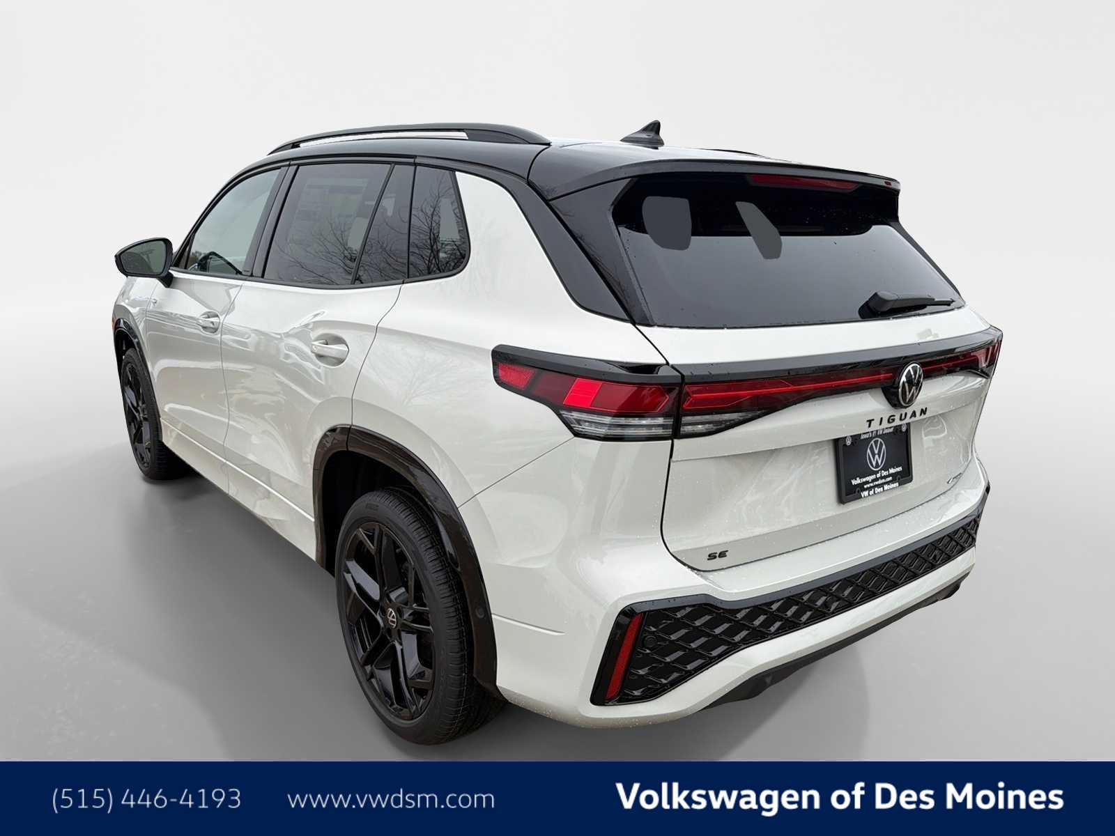 Thumbnail: 2026 Volkswagen Tiguan - 4