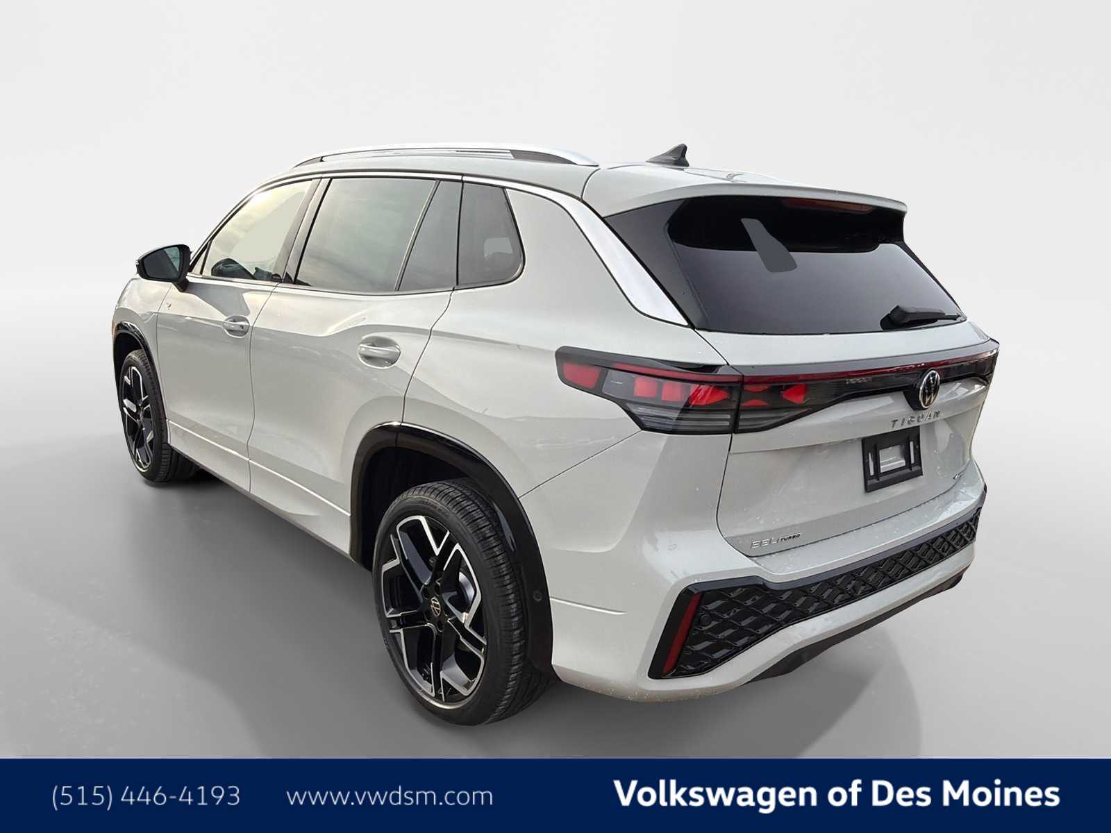 Thumbnail: 2026 Volkswagen Tiguan - 4