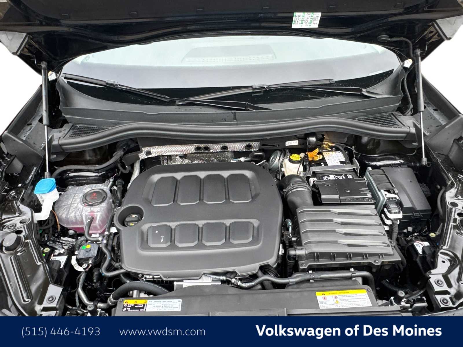 Thumbnail: 2025 Volkswagen Tiguan - 8