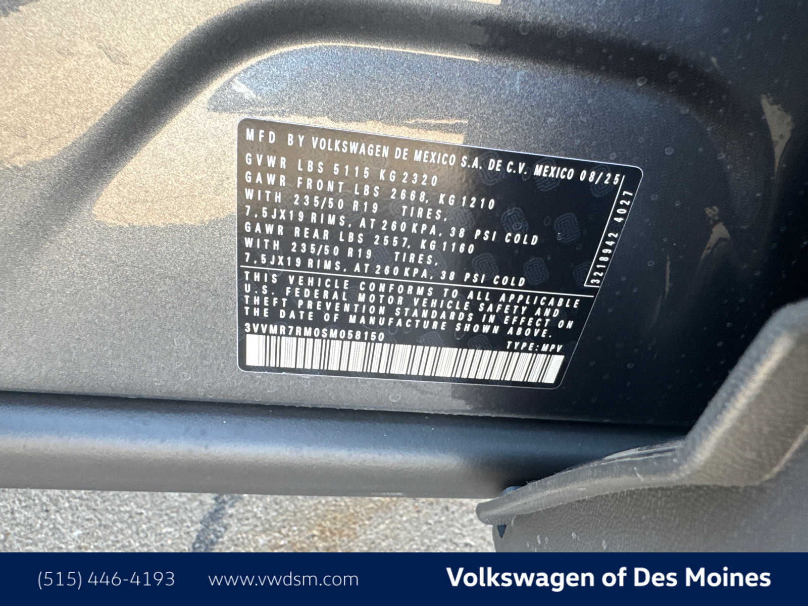 Thumbnail: 2025 Volkswagen Tiguan - 21