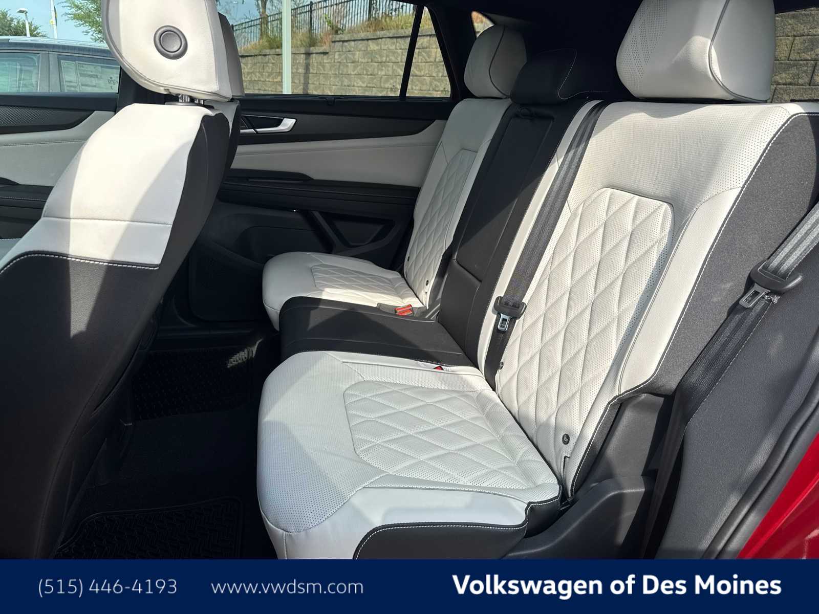 Thumbnail: 2025 Volkswagen Atlas - 13