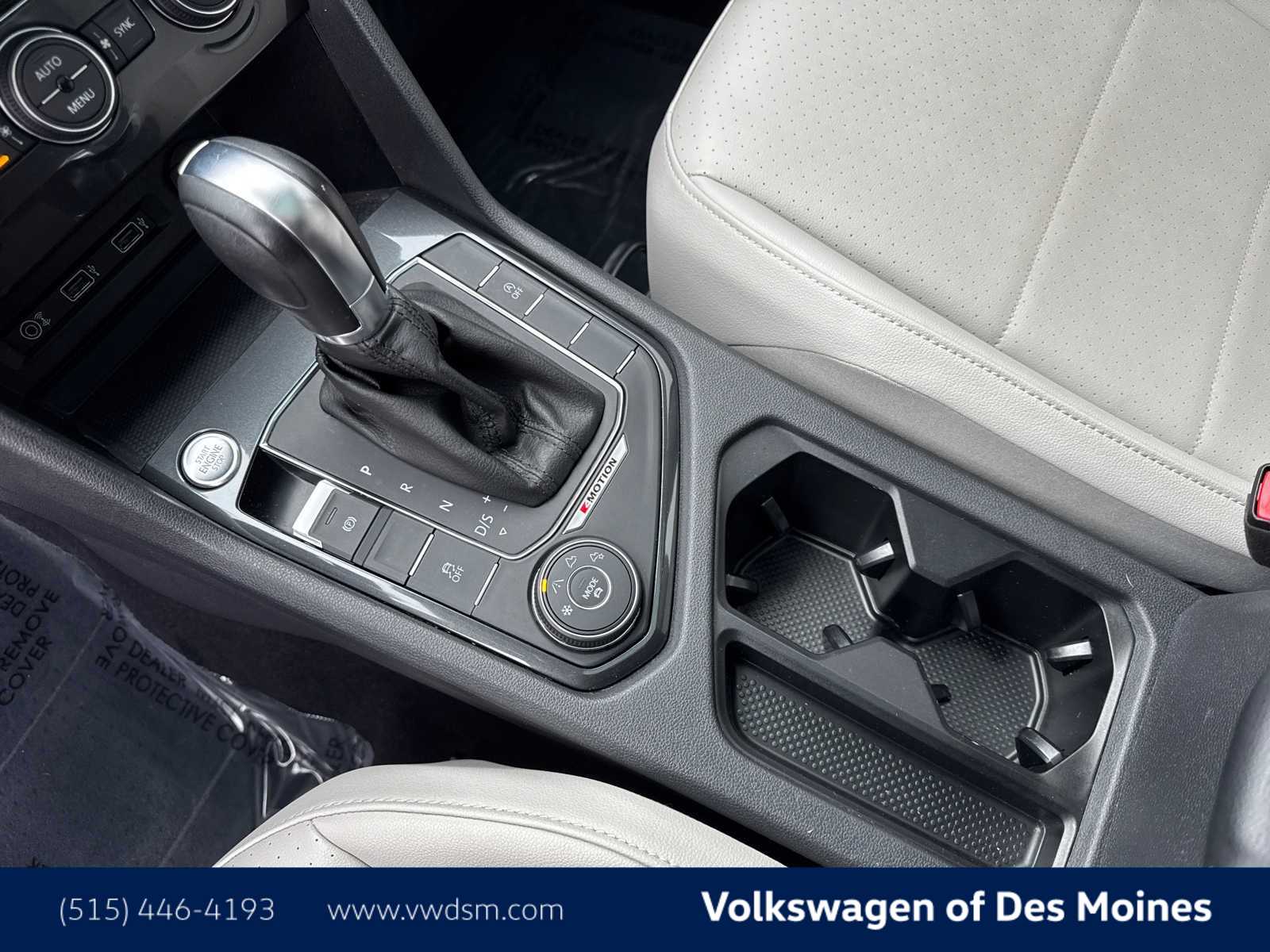 Thumbnail: 2018 Volkswagen Tiguan - 16