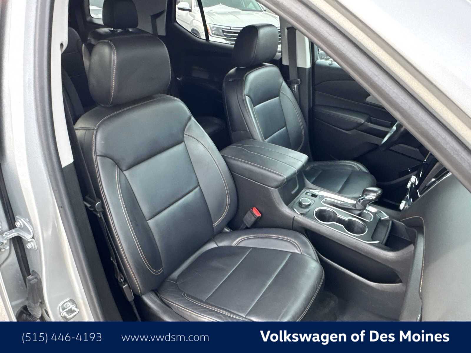 Thumbnail: 2021 Chevrolet Traverse - 14