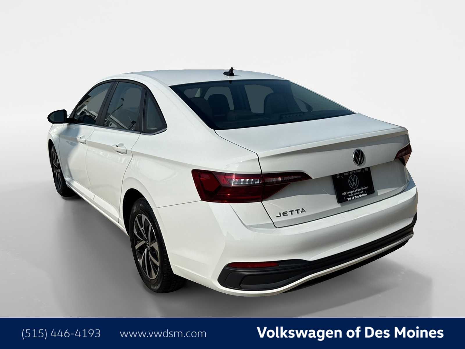 Thumbnail: 2024 Volkswagen Jetta - 5