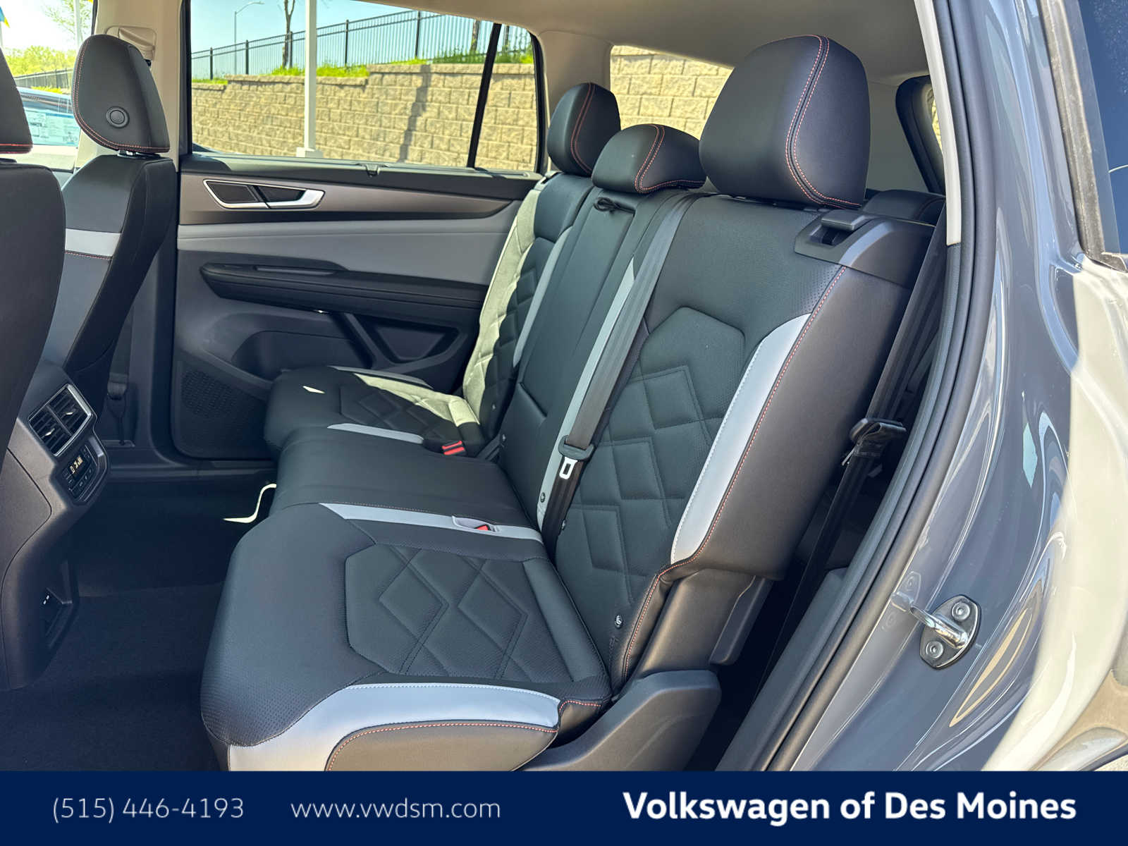 2025 Volkswagen Atlas  12