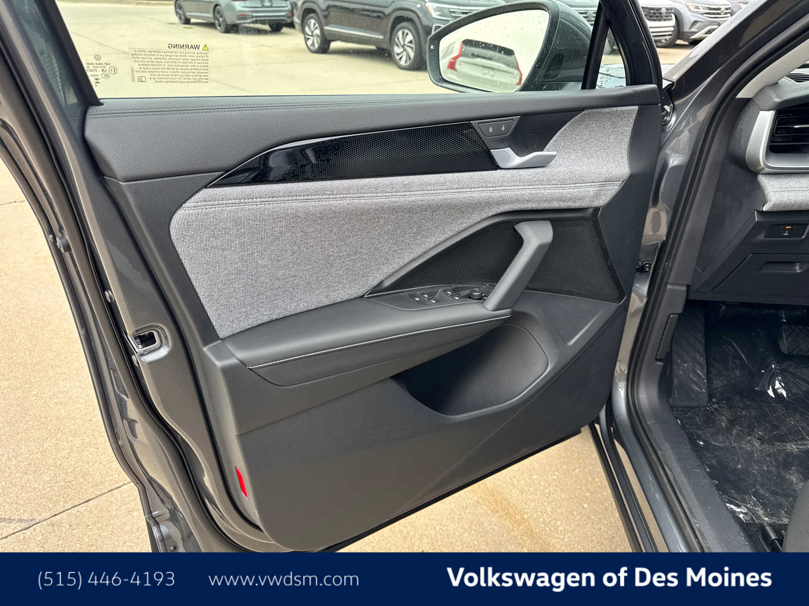 Thumbnail: 2025 Volkswagen Tiguan - 22