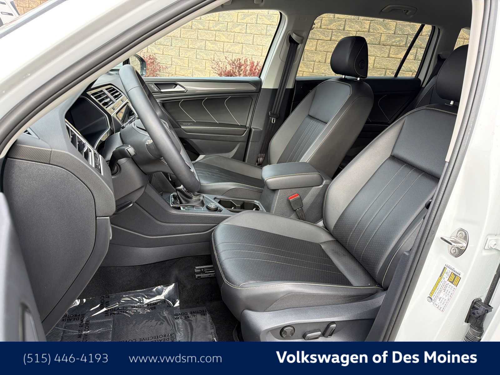 Thumbnail: 2024 Volkswagen Tiguan - 11