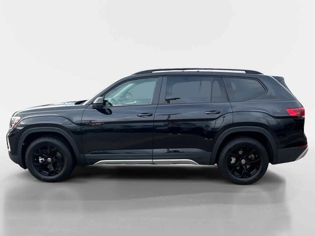 Certified 2025 Volkswagen Atlas 2.0T Peak Edition SUV