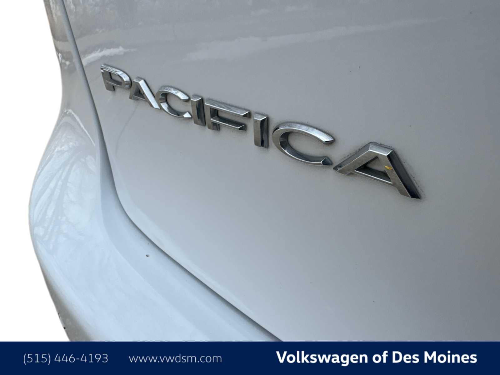 Thumbnail: 2024 Chrysler Pacifica - 6