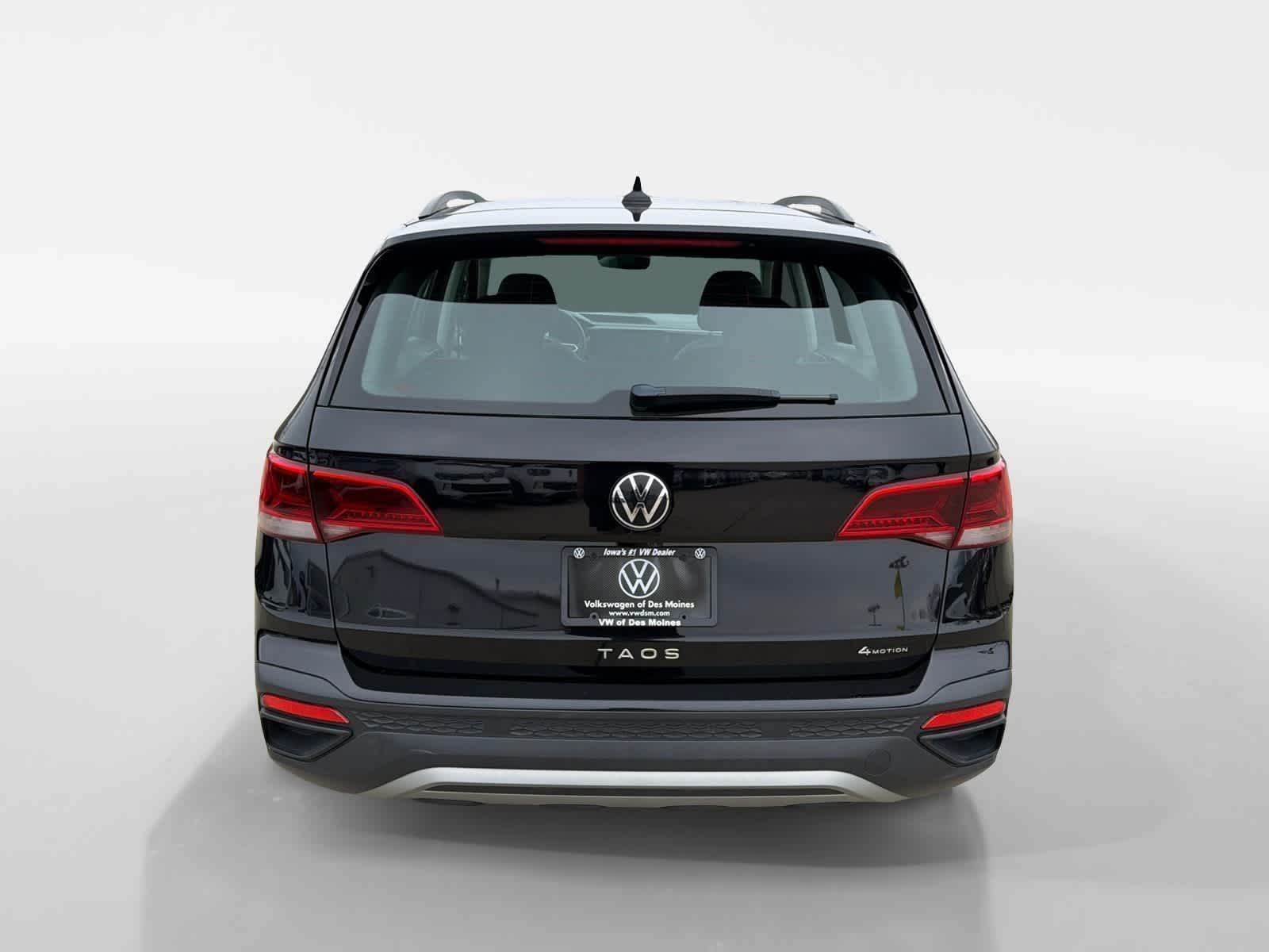 Thumbnail: 2023 Volkswagen Taos - 5