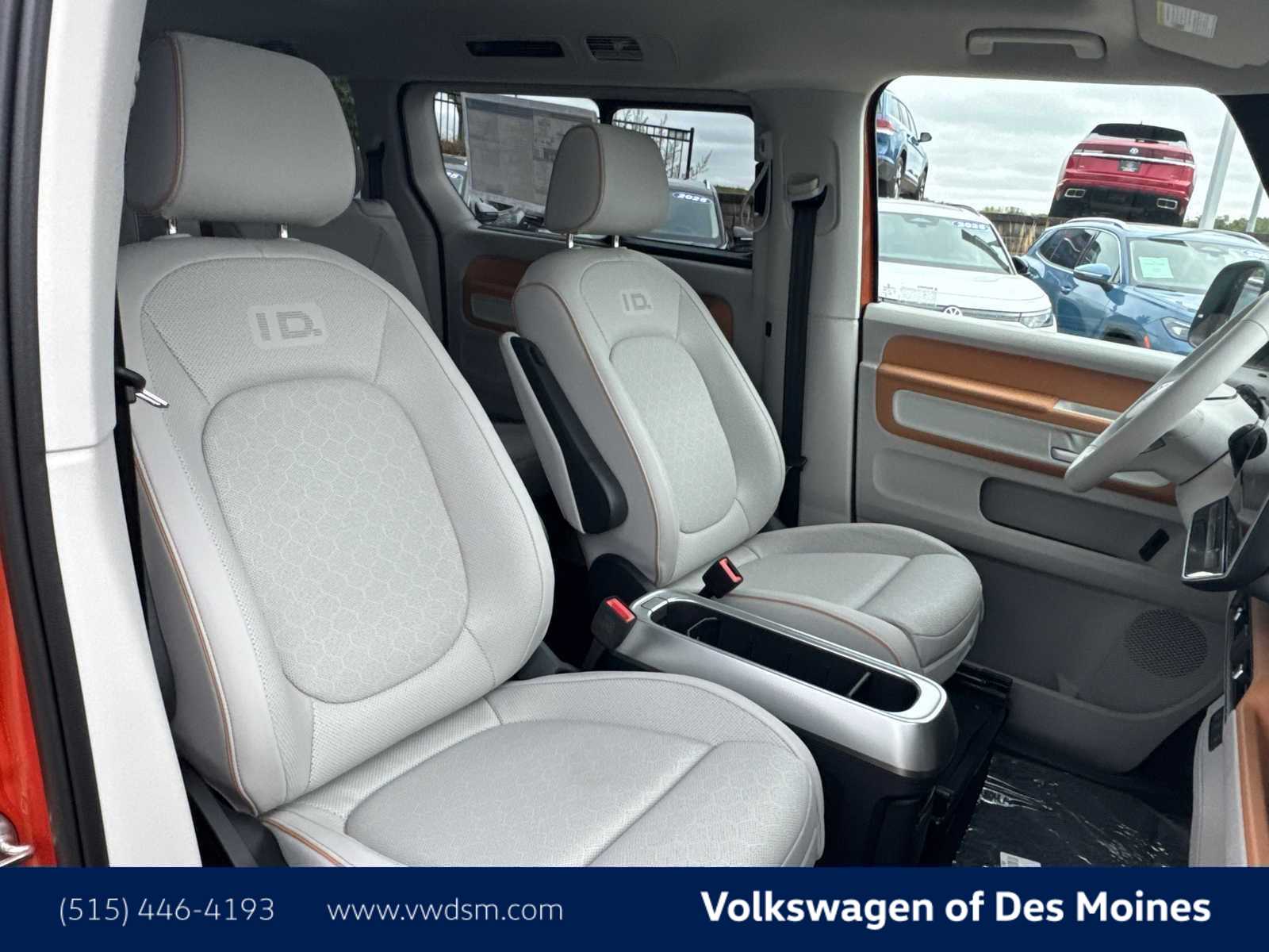 Thumbnail: 2025 Volkswagen ID.Buzz - 13