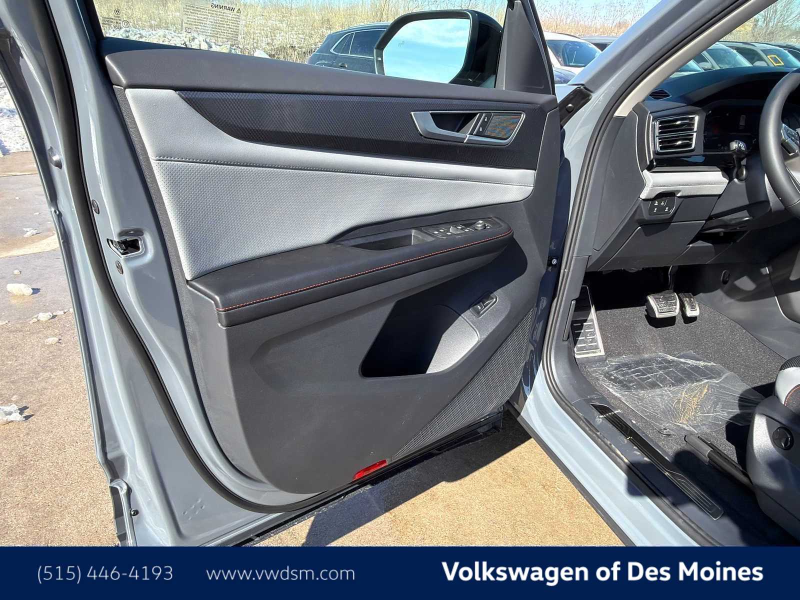 Thumbnail: 2026 Volkswagen Atlas - 23