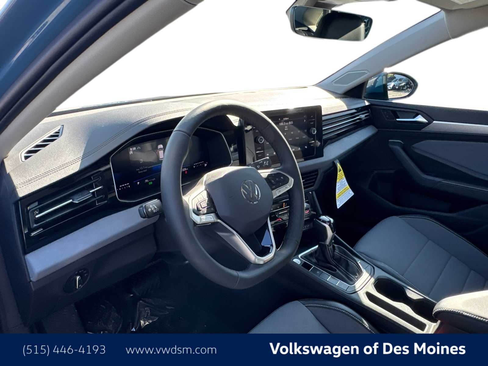 Thumbnail: 2025 Volkswagen Jetta - 2