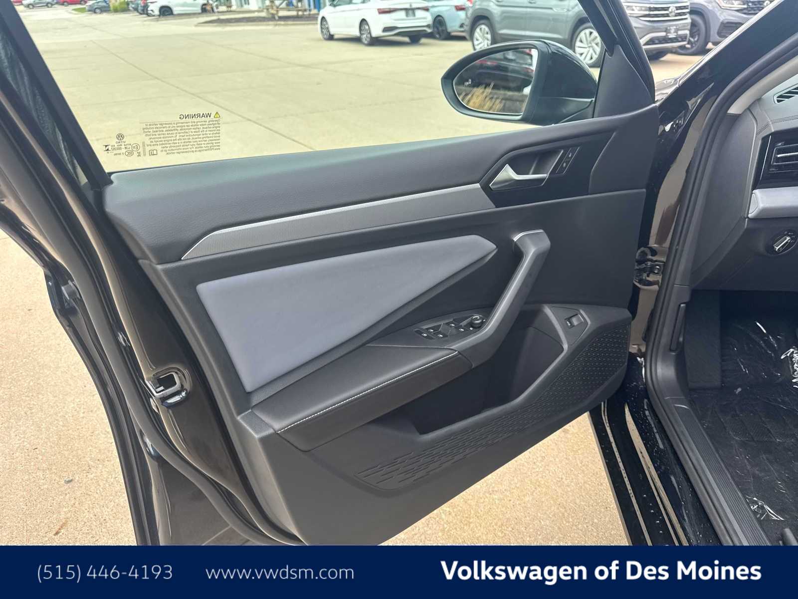 Thumbnail: 2025 Volkswagen Jetta - 22