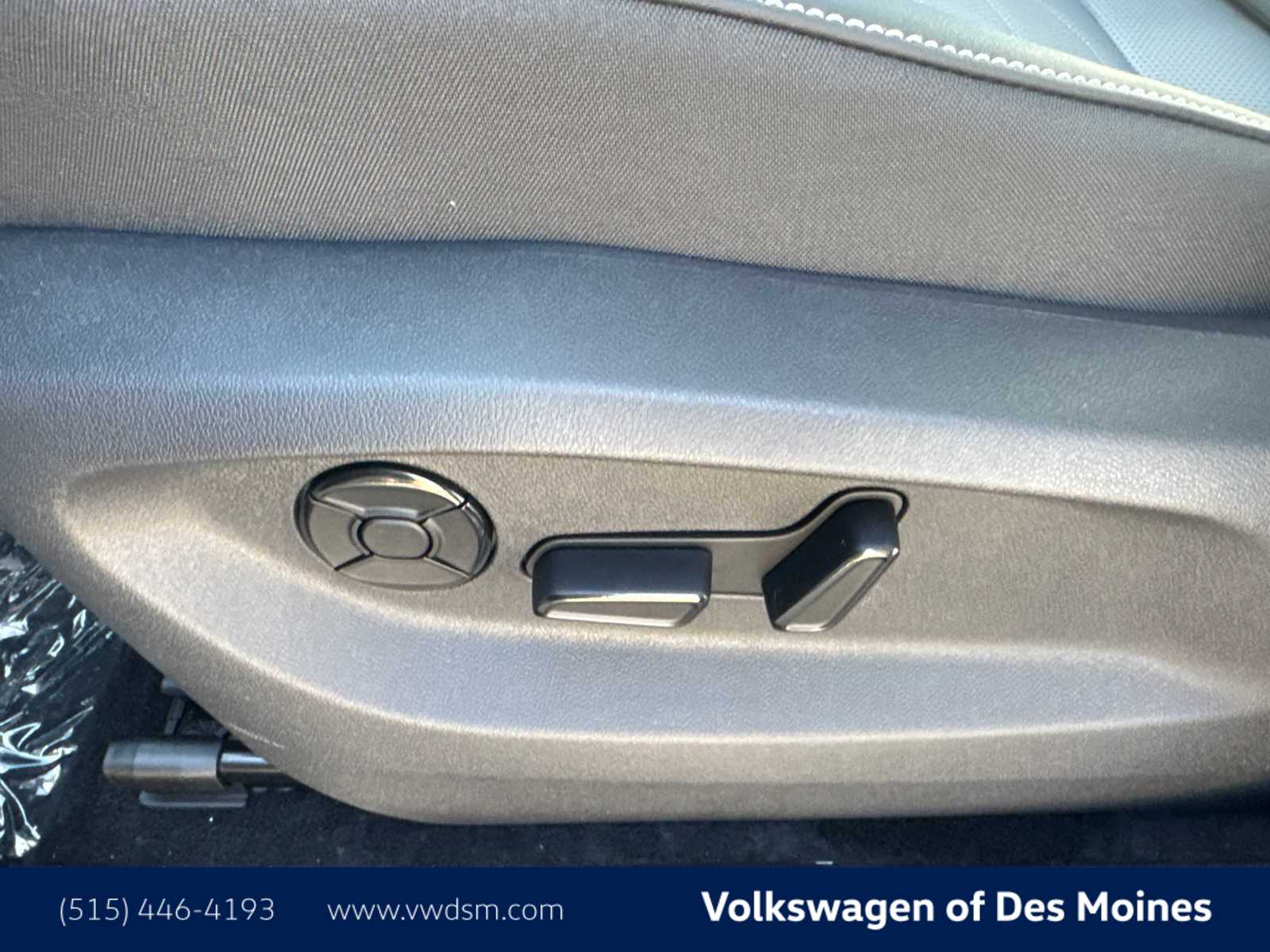 Thumbnail: 2026 Volkswagen Tiguan - 24