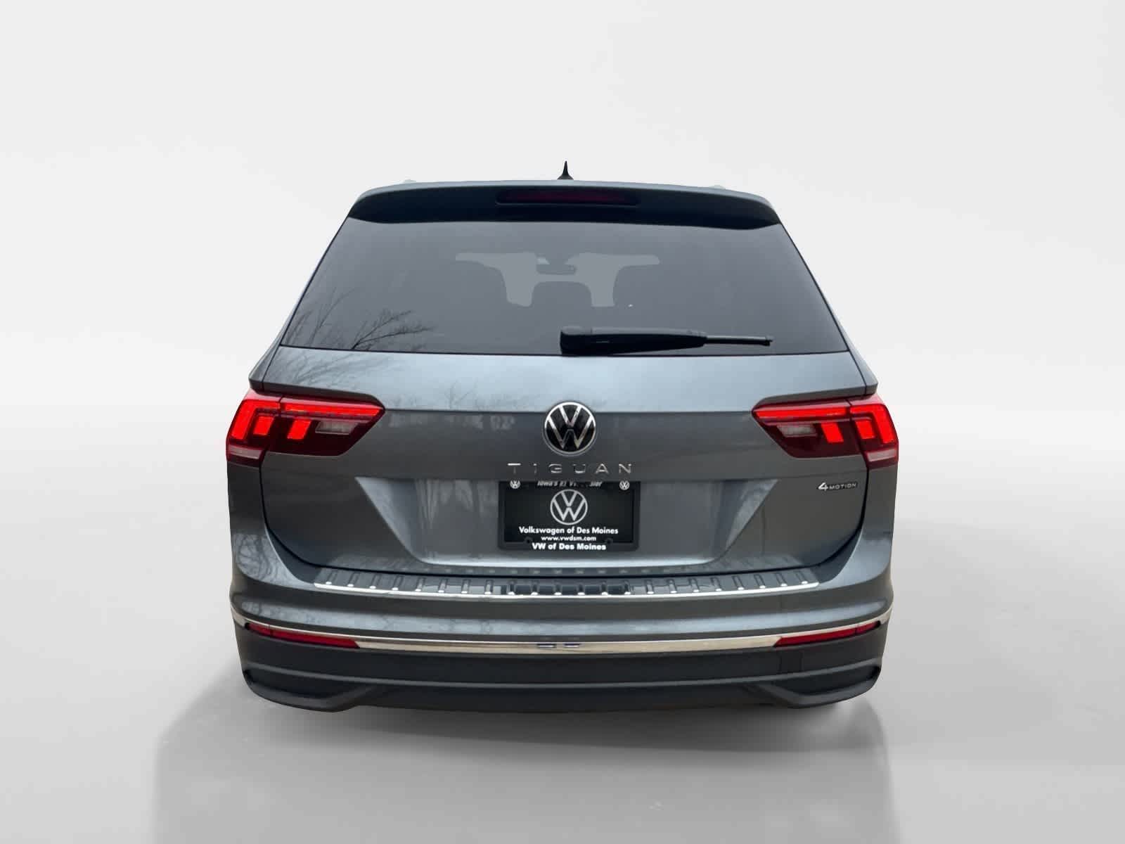 Thumbnail: 2024 Volkswagen Tiguan - 5