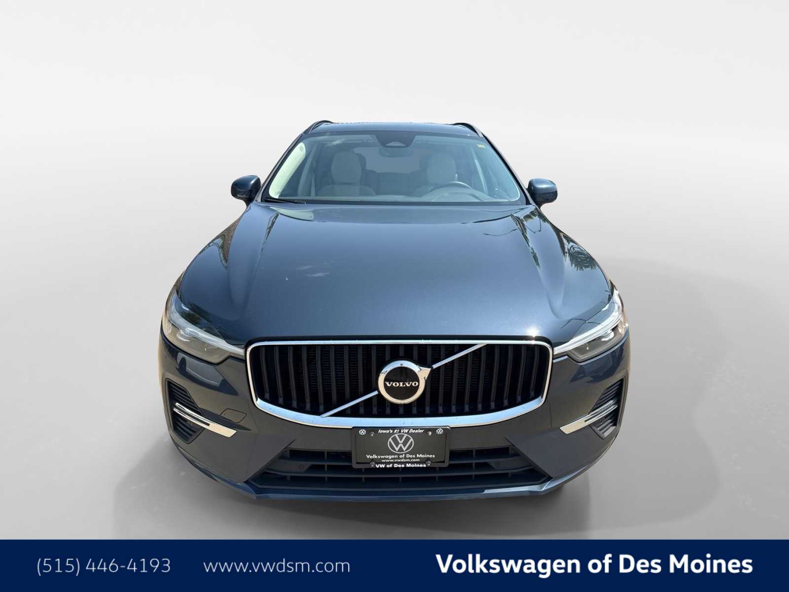 Thumbnail: 2022 Volvo XC60 - 7