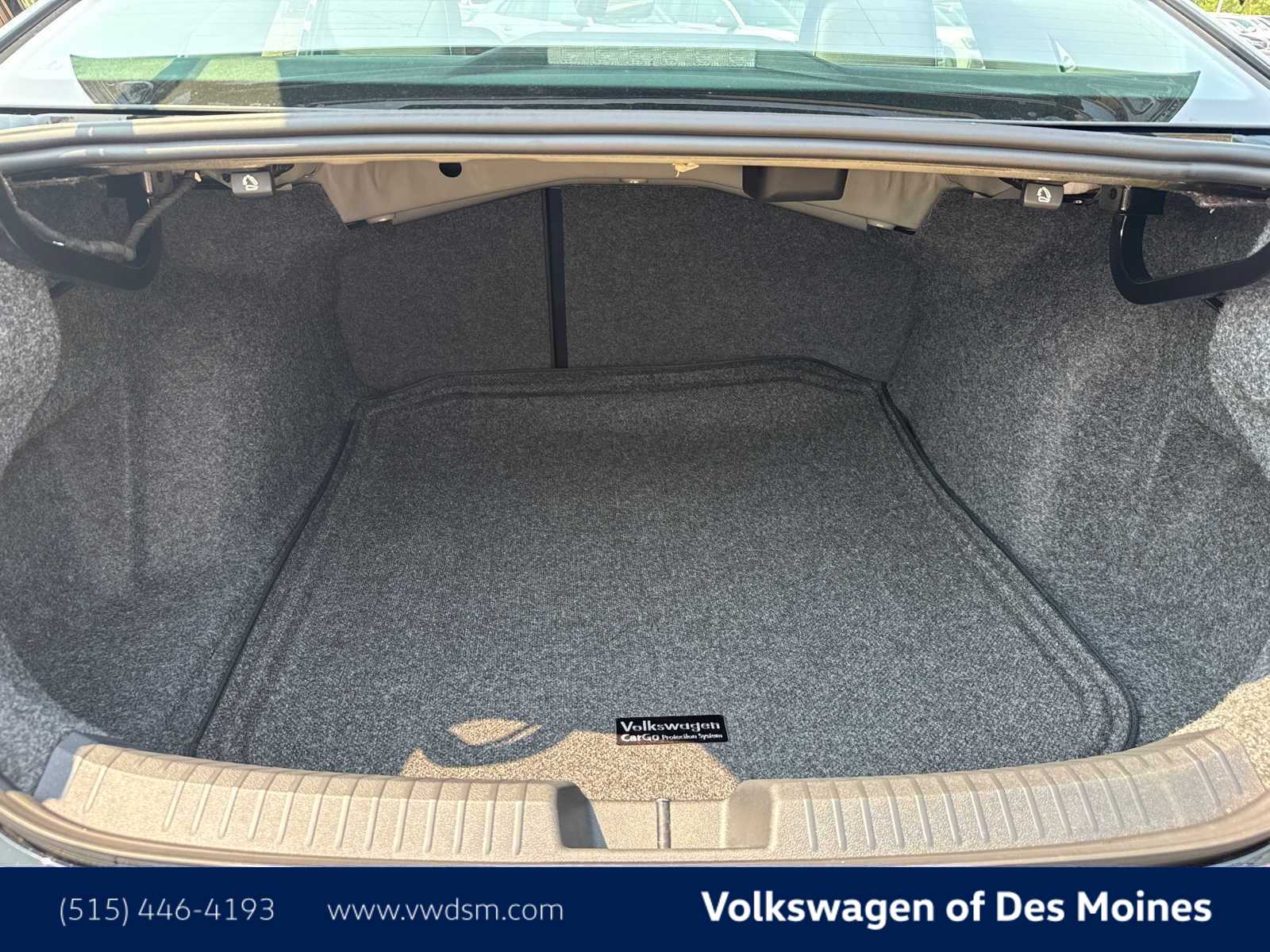 Thumbnail: 2025 Volkswagen Jetta - 19