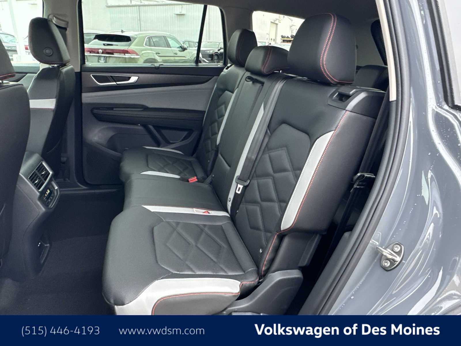 Thumbnail: 2026 Volkswagen Atlas - 12