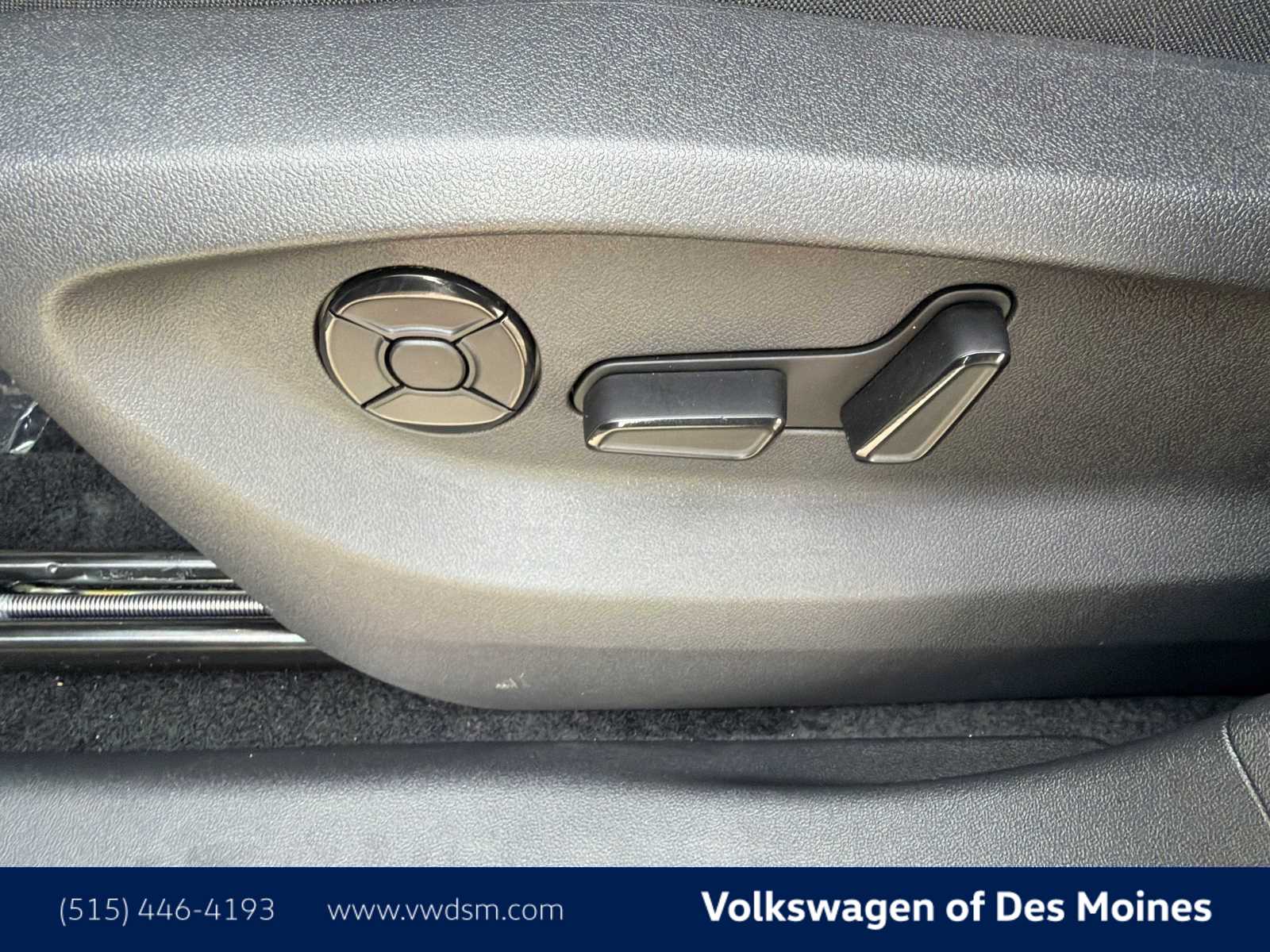 Thumbnail: 2026 Volkswagen Tiguan - 24