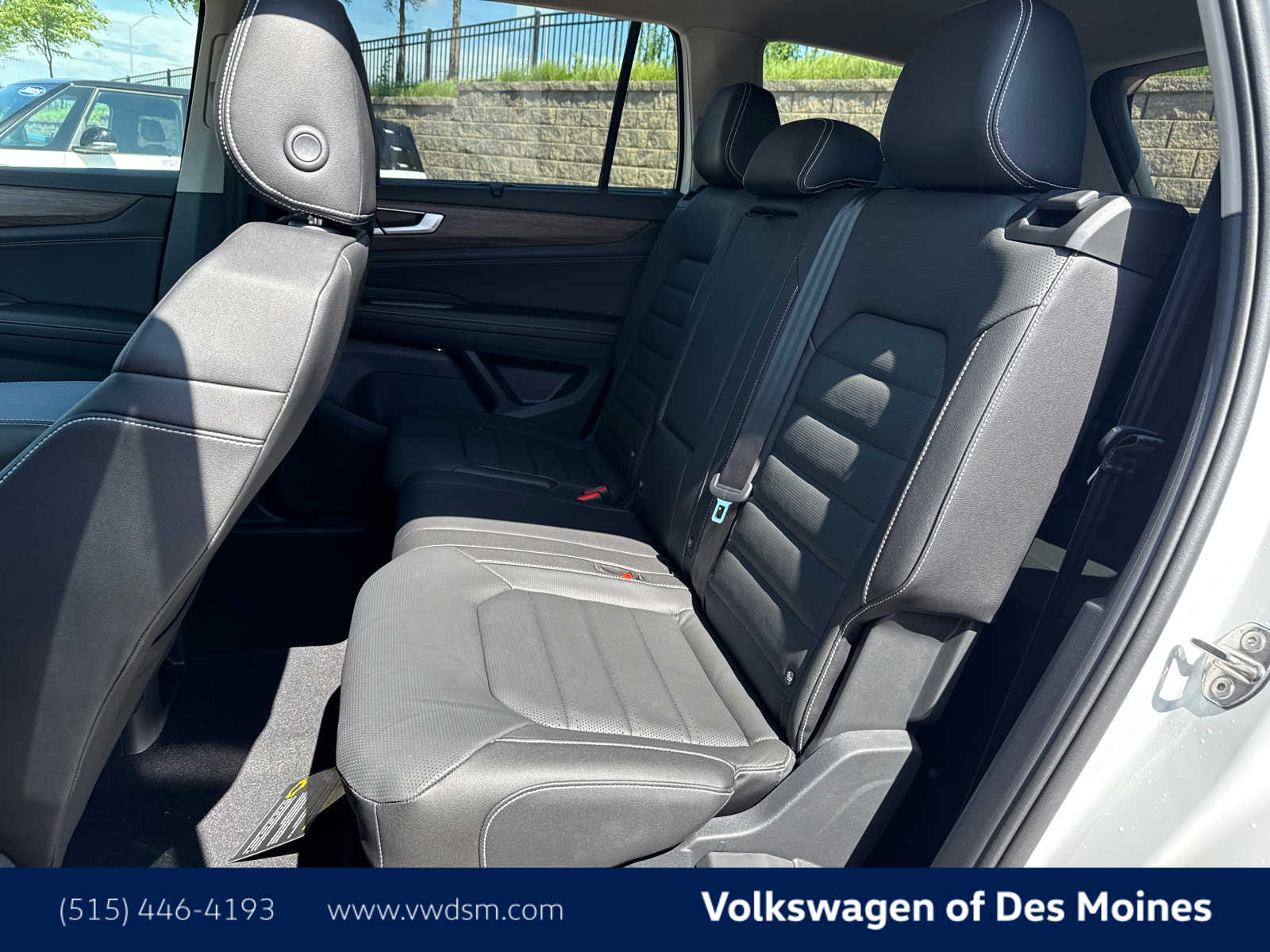 Thumbnail: 2025 Volkswagen Atlas - 12