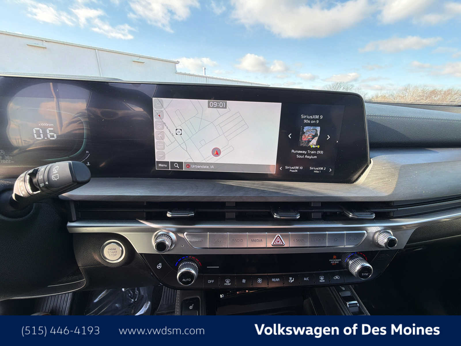 Thumbnail: 2023 Kia Telluride - 18