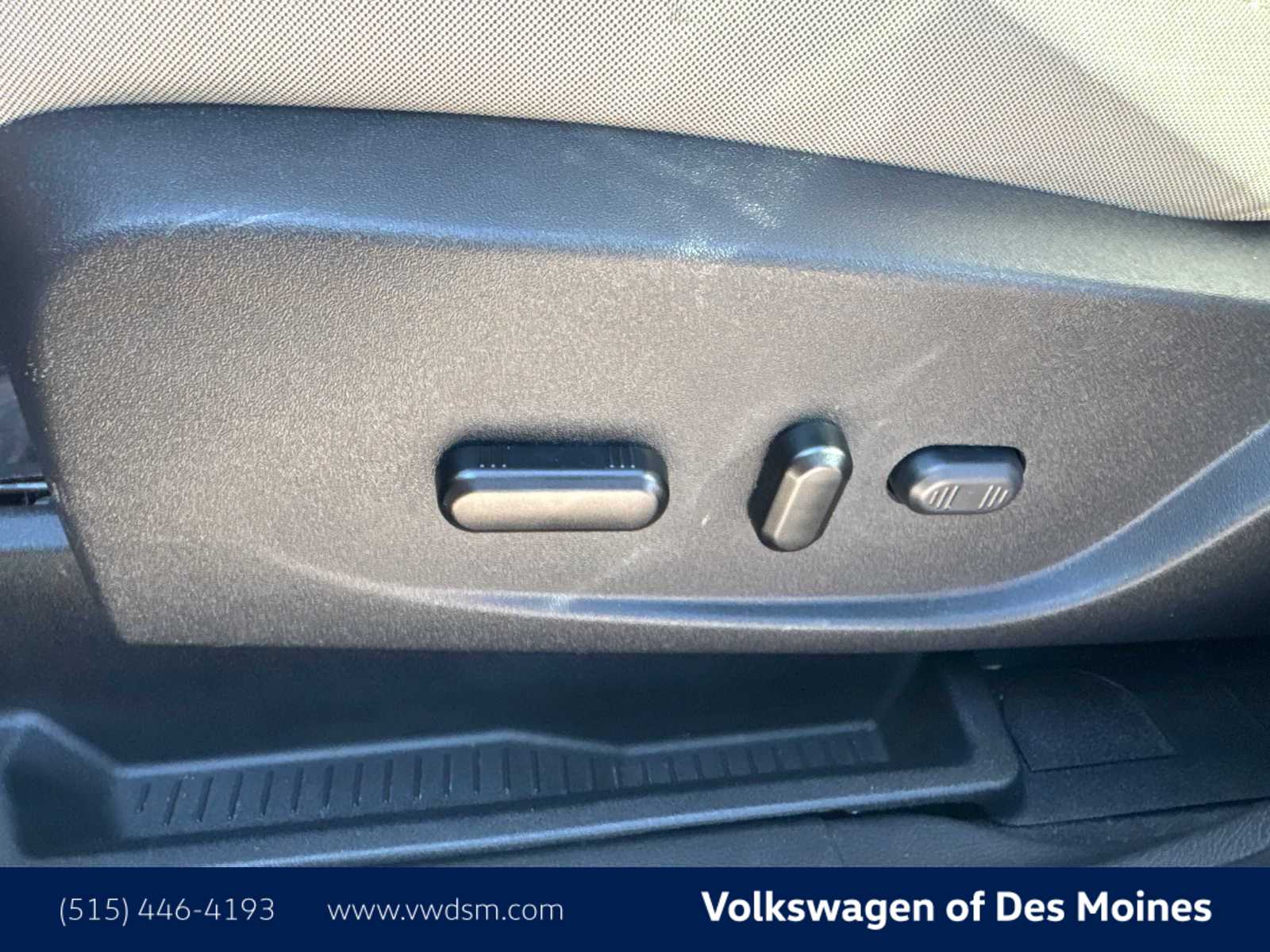 Thumbnail: 2019 Ford Escape - 24