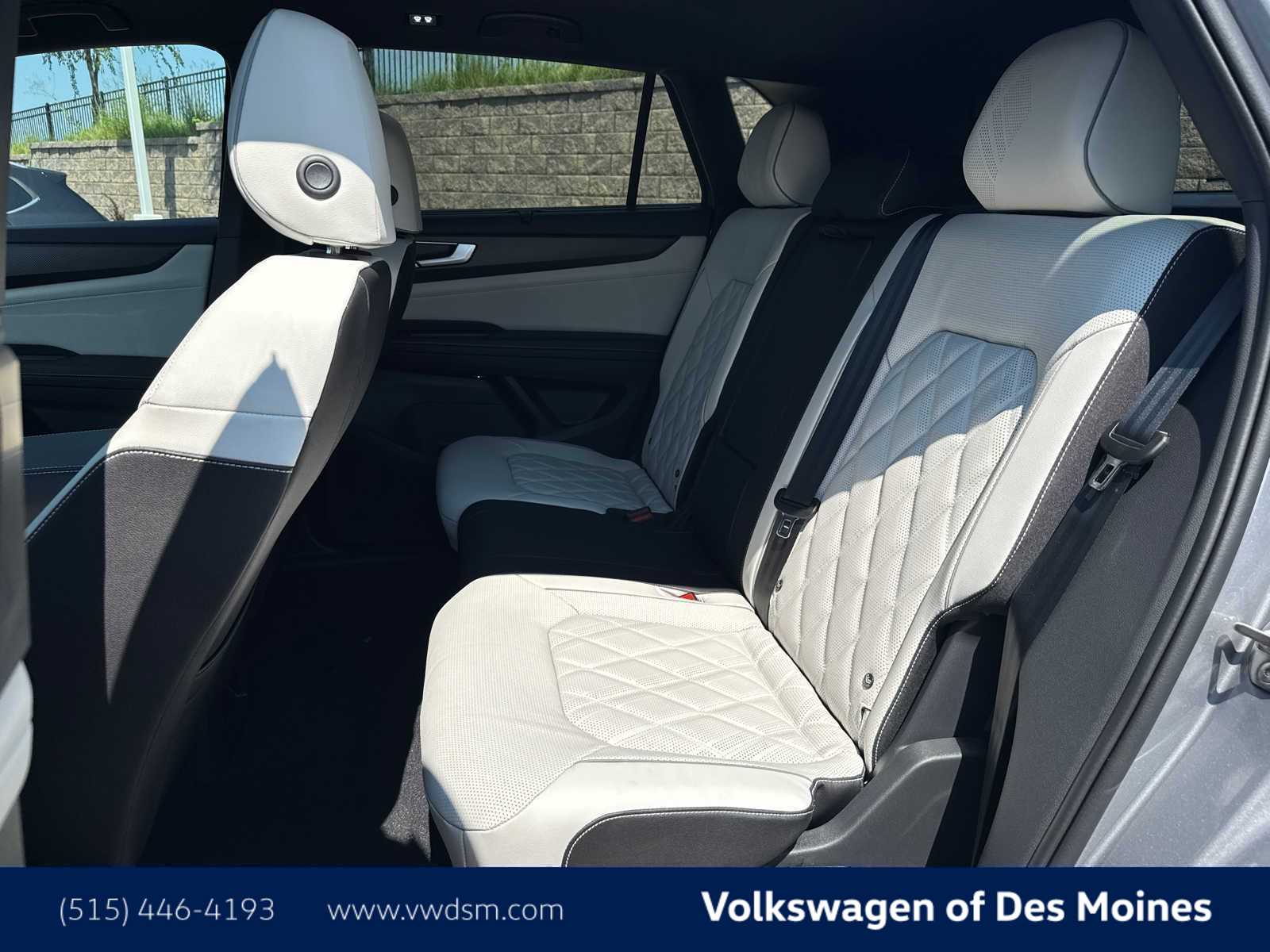 Thumbnail: 2025 Volkswagen Atlas - 12