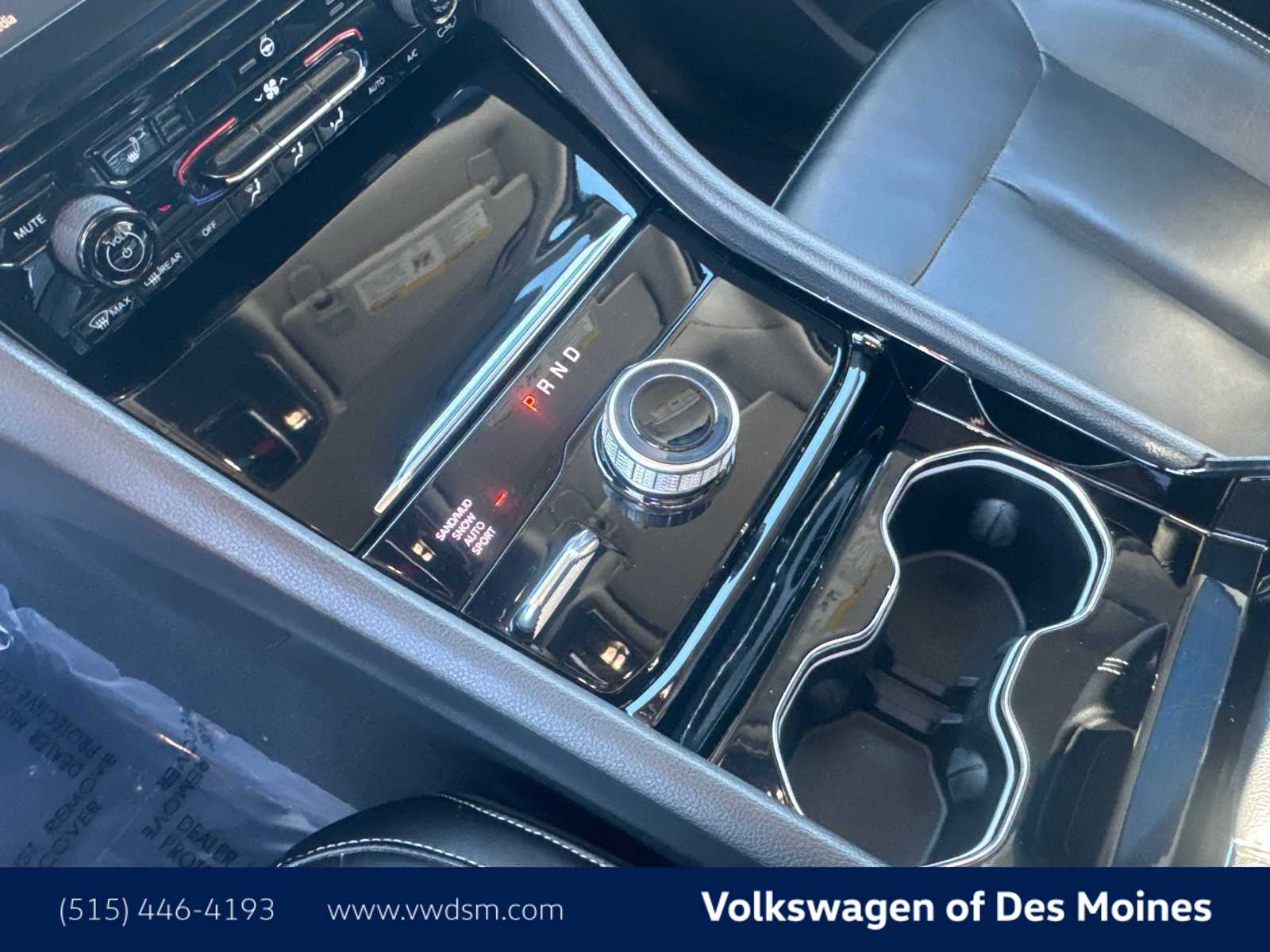 Thumbnail: 2023 Jeep Grand Cherokee - 16