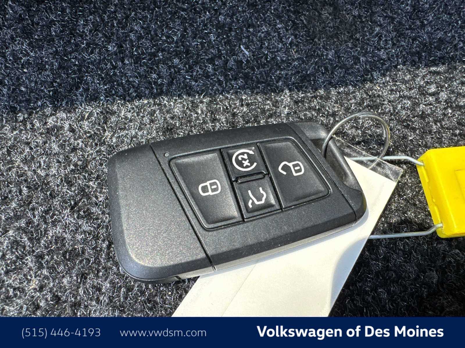 Thumbnail: 2024 Volkswagen Taos - 20