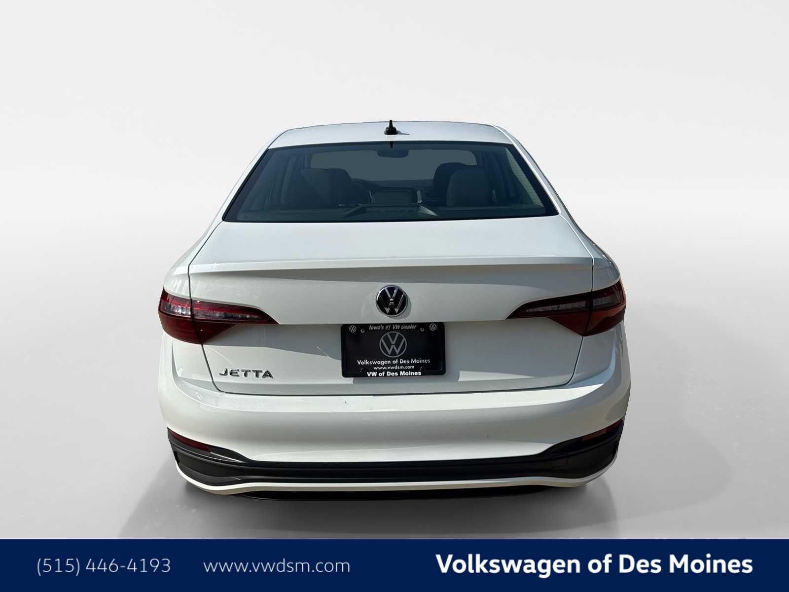 Thumbnail: 2024 Volkswagen Jetta - 6